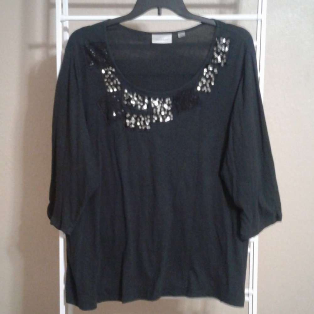 Avenue Black Sequin Embellished Tee Size 30/32